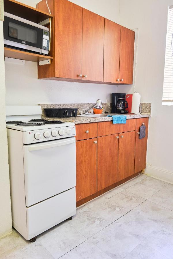 The Marlin Rooster Apartments Miami Exterior photo
